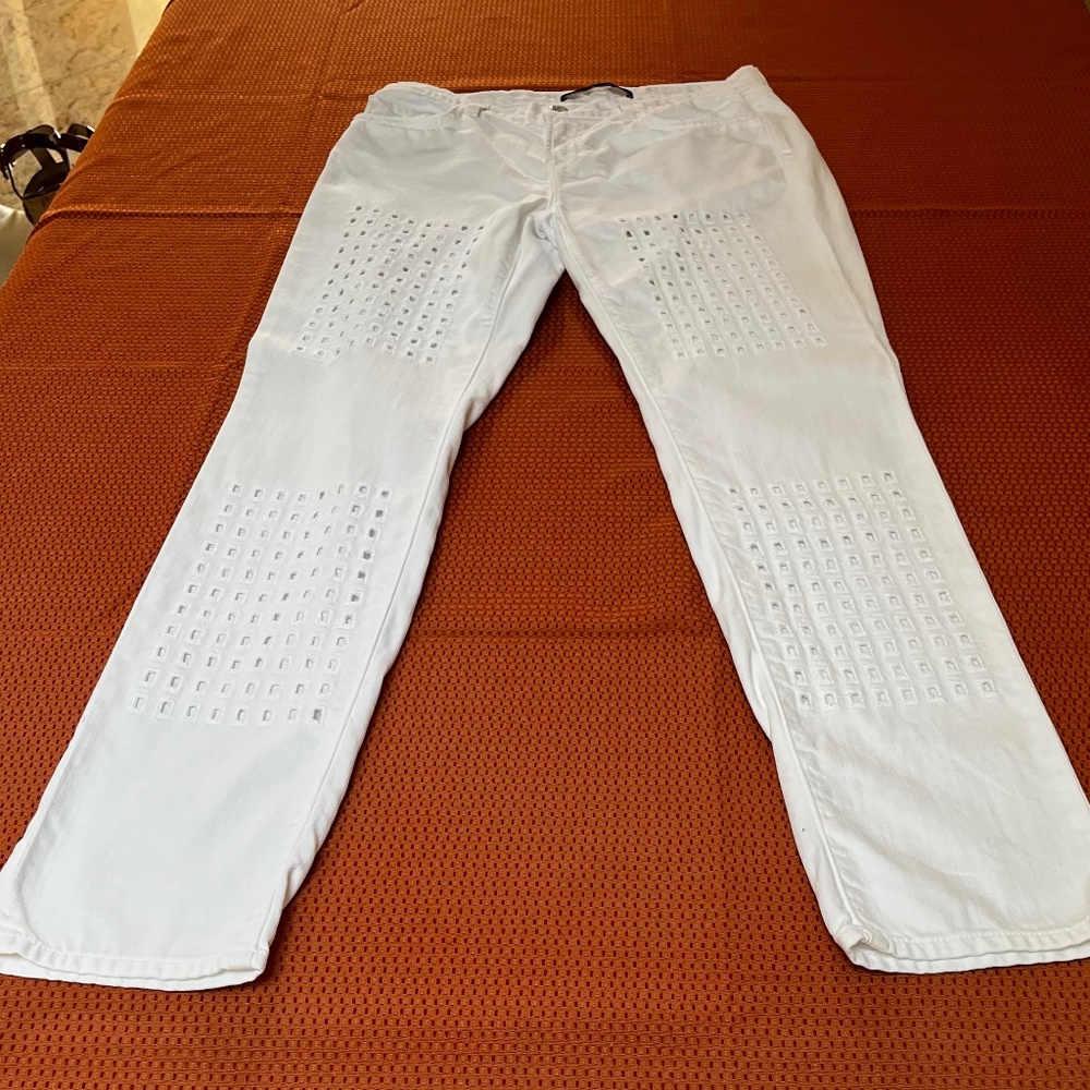 J Brand White 100% cotton pants size 25